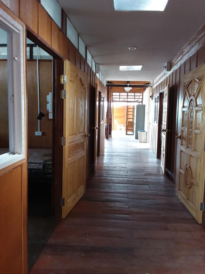At Pier Hostel Lanta Ko Lanta Екстериор снимка
